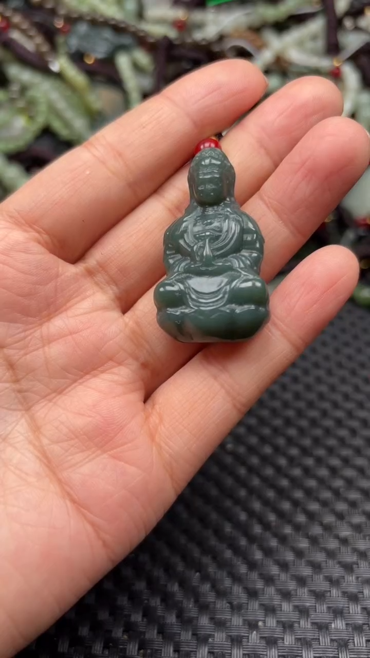 【闪购商品】和田玉颈饰未镶嵌.