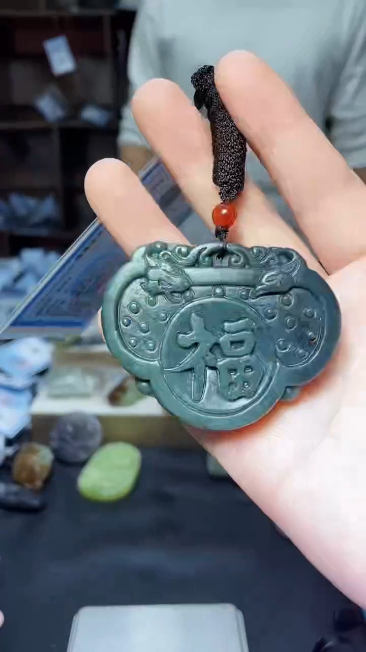 【闪购商品】和田玉颈饰未镶嵌1