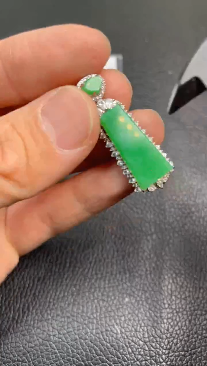 【闪购商品】翡翠吊坠(不含链)银S925镶嵌吊坠