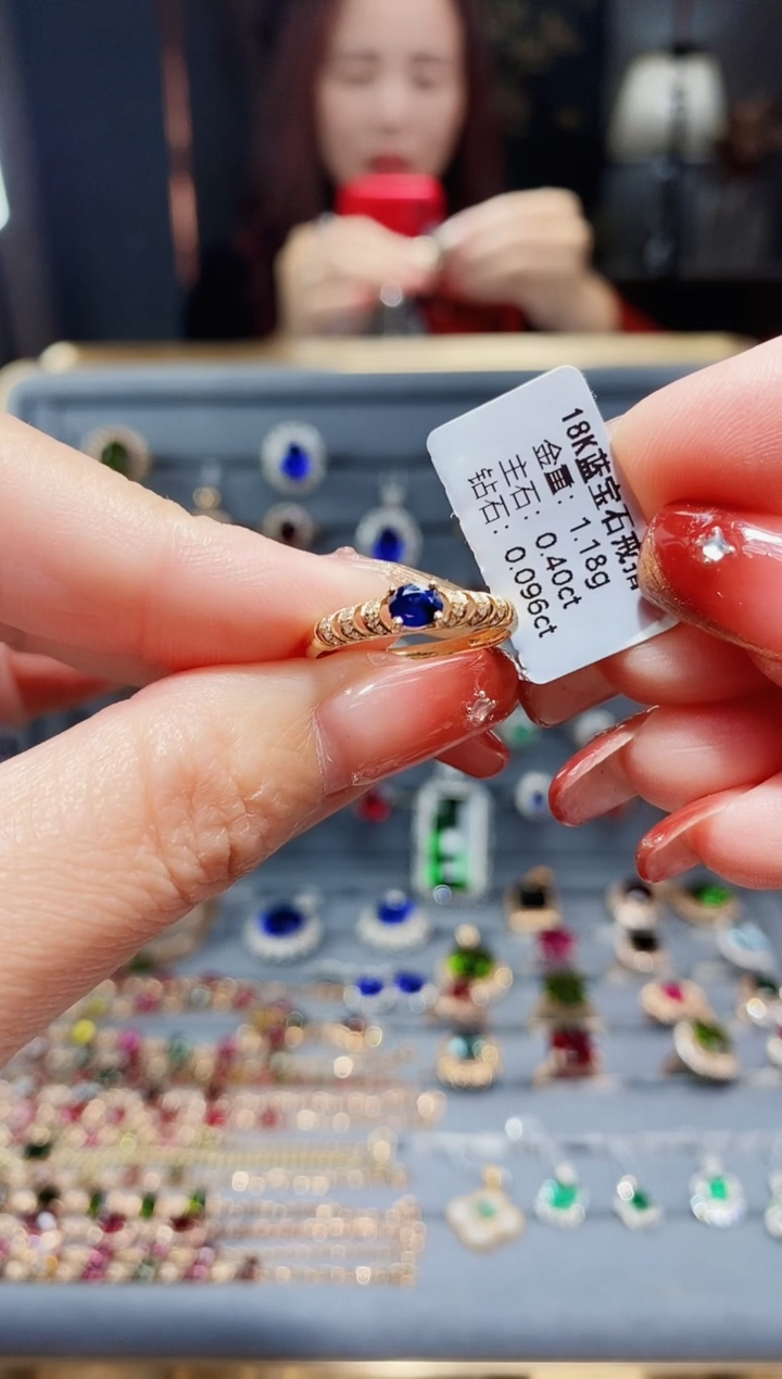 【闪购商品】蓝宝石戒指18K金镶嵌0.40.