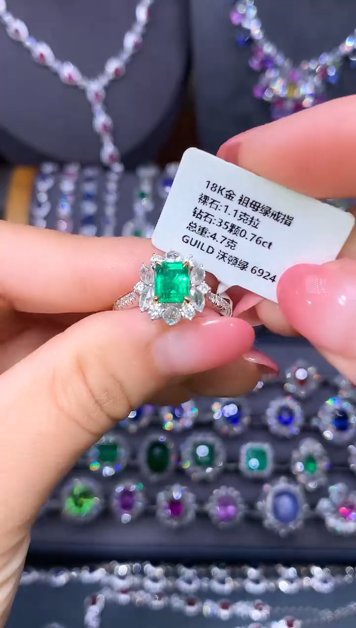 18K金镶嵌戒指祖母绿1.1ct/吉尔德/沃顿绿