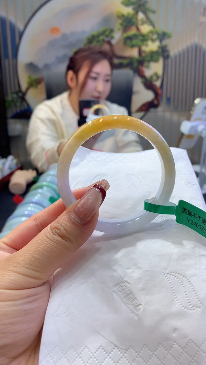 【闪购商品】翡翠手镯未镶嵌00009060