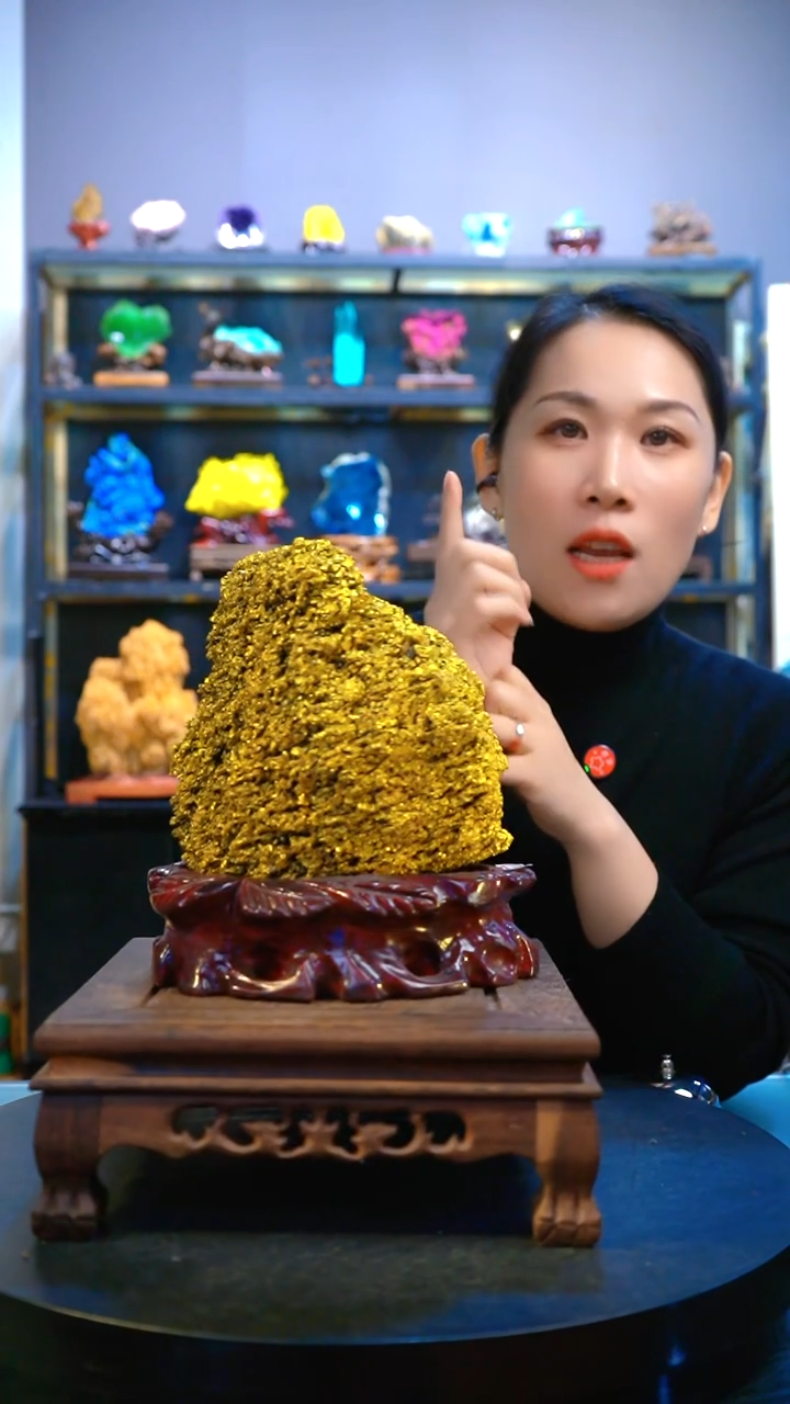 石材精品矿物晶体摆件