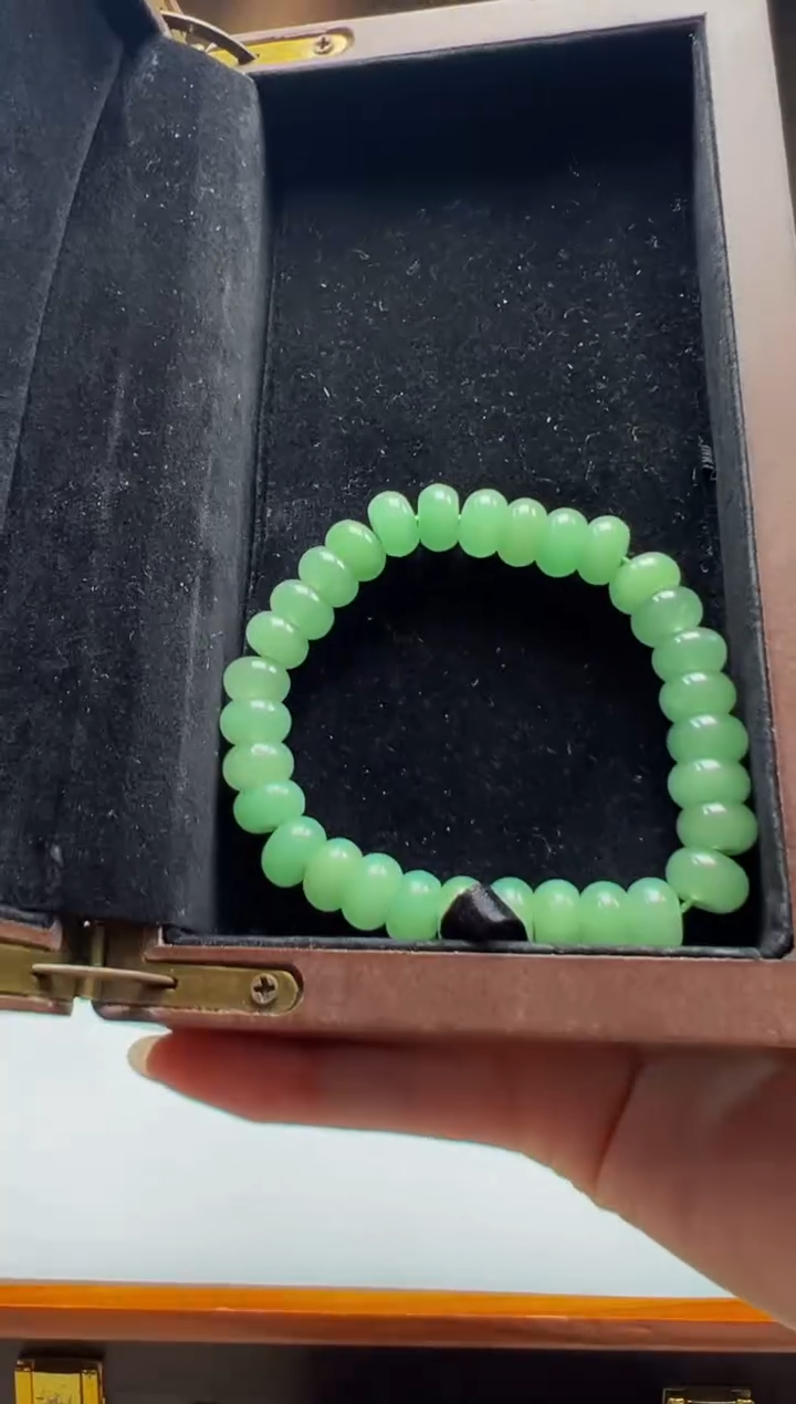 翡翠未镶嵌颈饰YY2025-8-7-7