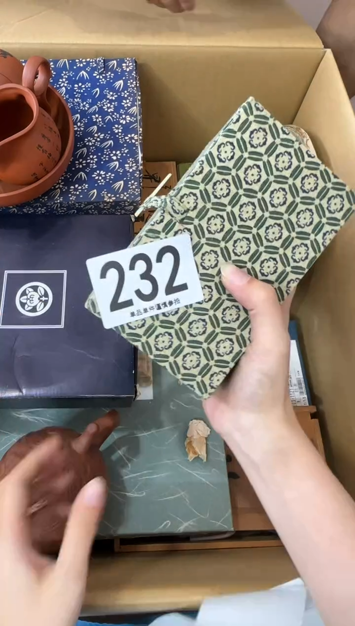 其他胡*哥232...中古产品谨慎参拍