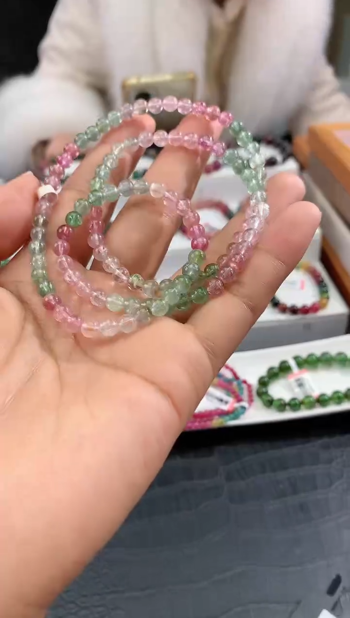 【闪购商品】碧玺手串未镶嵌多样性发一条