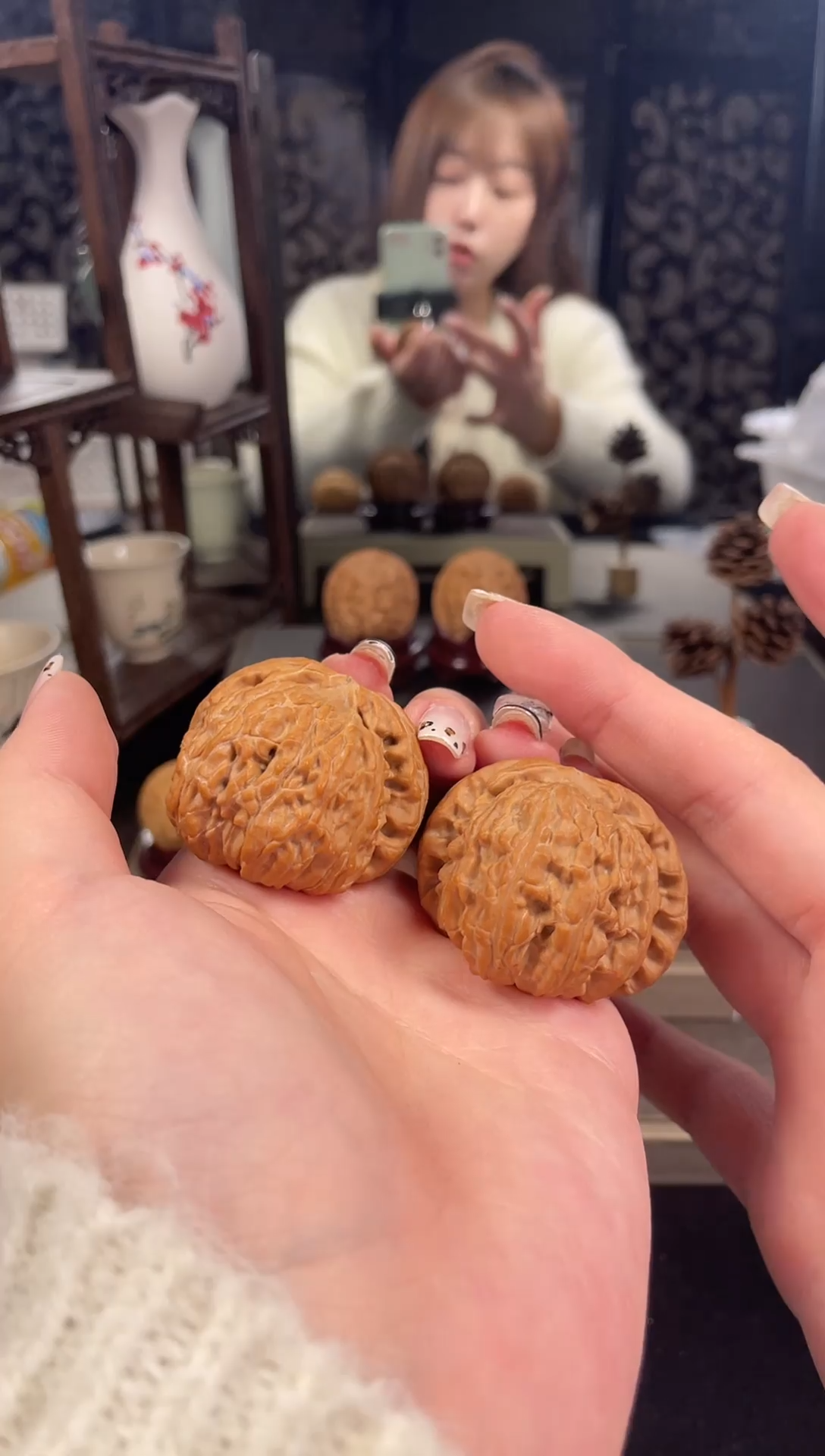 【闪购商品】文玩核桃把件白狮子42尺-10