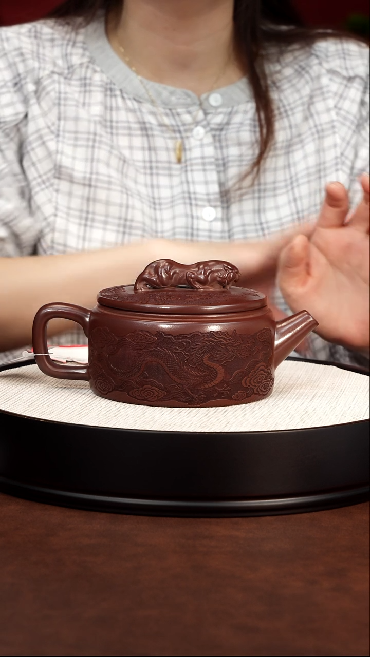 茶壶紫砂卧虎藏龙壶石红 李恒阳 400CC