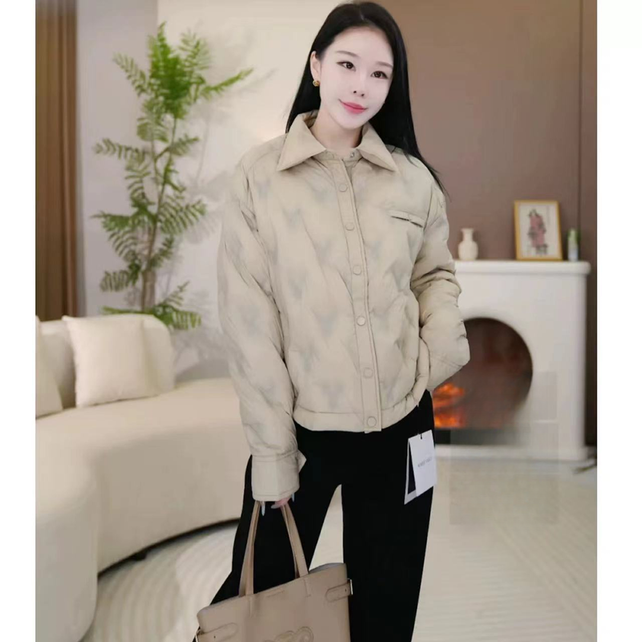 2025年新款轻薄款鹅绒短款轻奢高级感羽绒服冬季新款3040