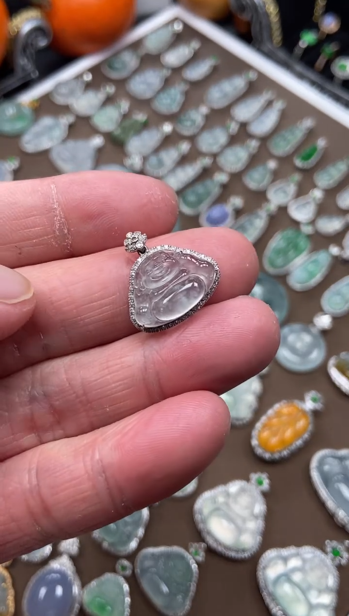 【闪购商品】翡翠吊坠(不含链)18K金镶嵌佛公