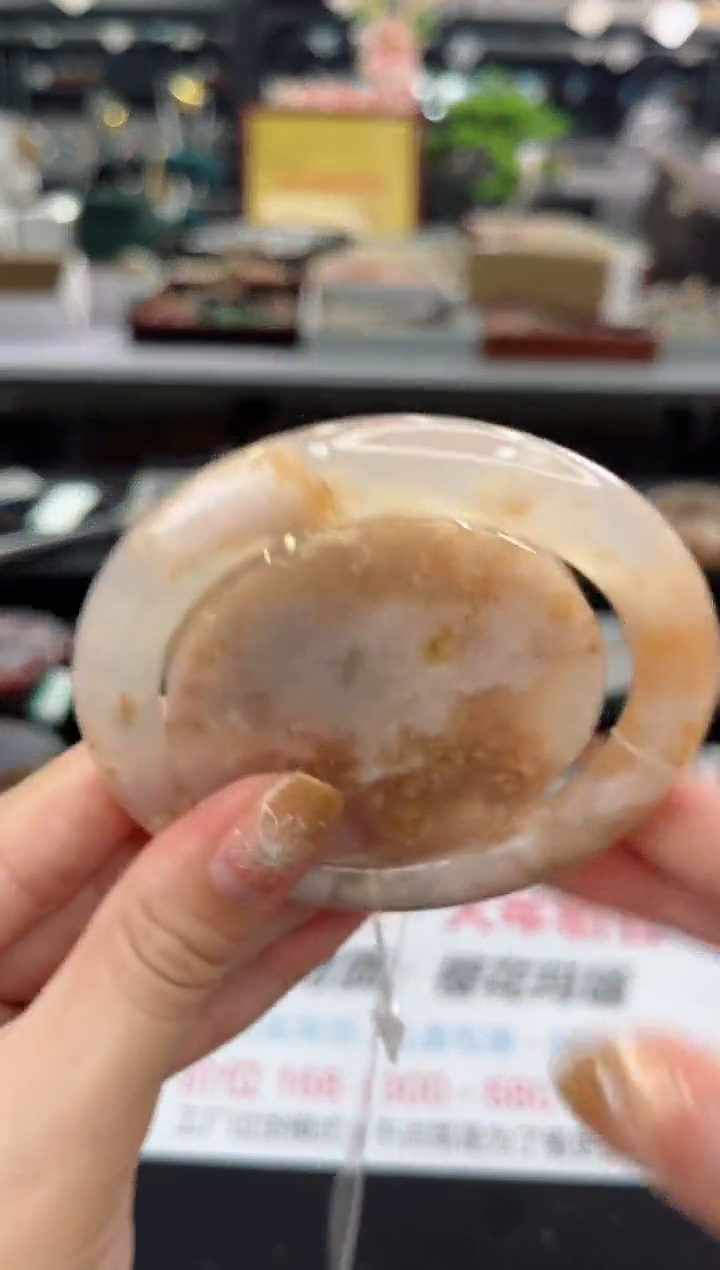 【闪购商品】石英质玉手镯未镶嵌57圈口（赠品镯心）1507715