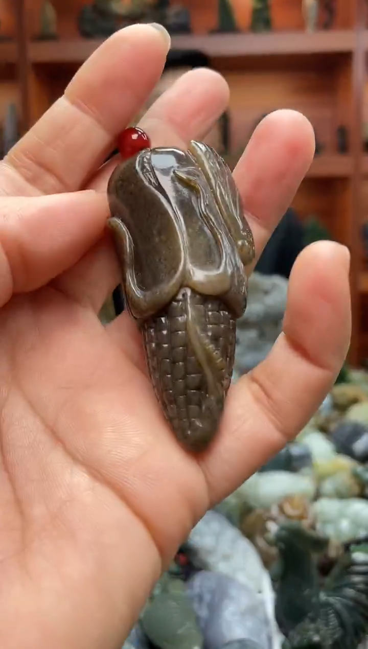未镶嵌和田玉把件1