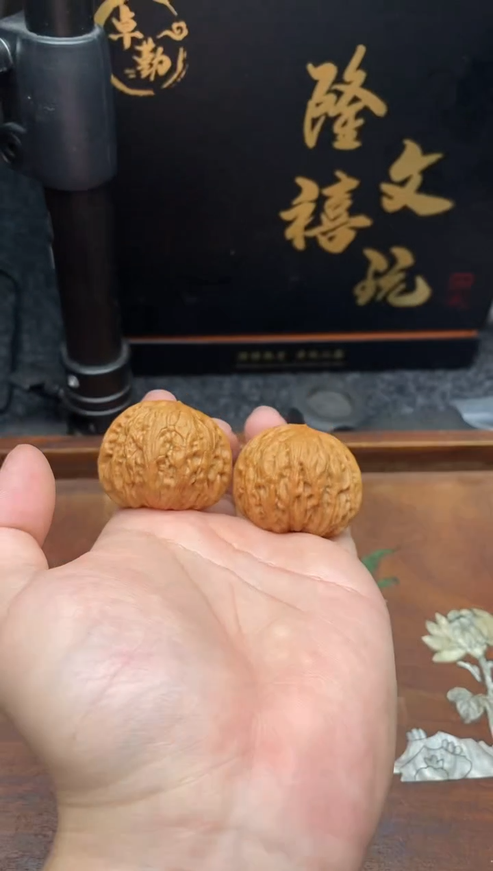 文玩核桃把件39尺铁锤  微修打底 福利
