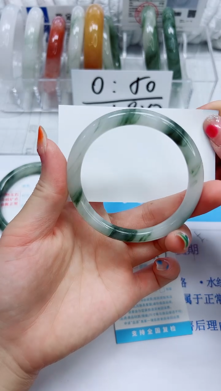 石英质玉手镯未镶嵌52/55.3