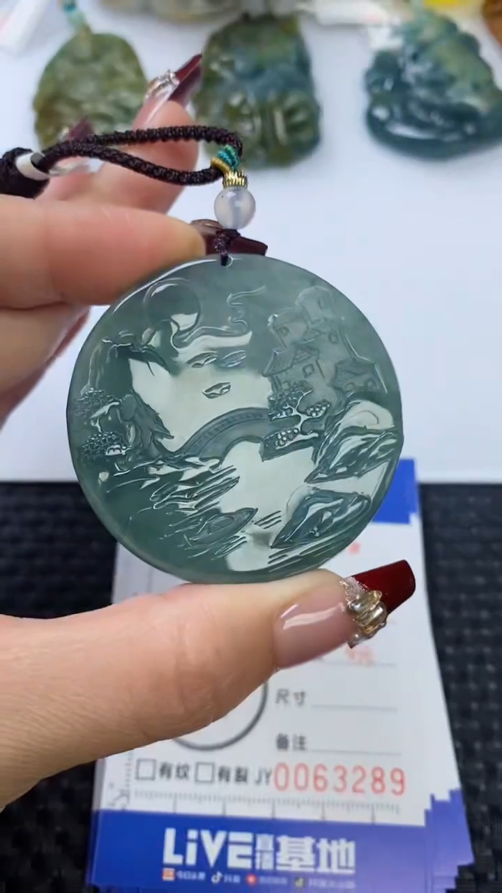 【闪购商品】翡翠颈饰未镶嵌111111111111111