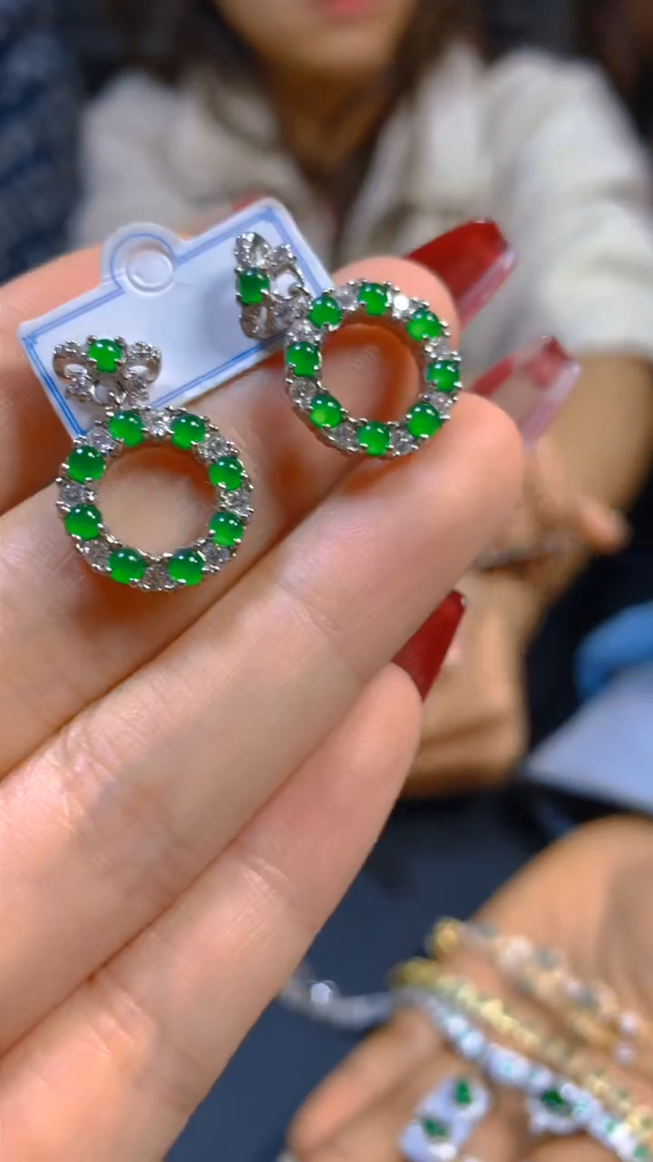 【闪购商品】翡翠耳饰未镶嵌0514926811多样性发一