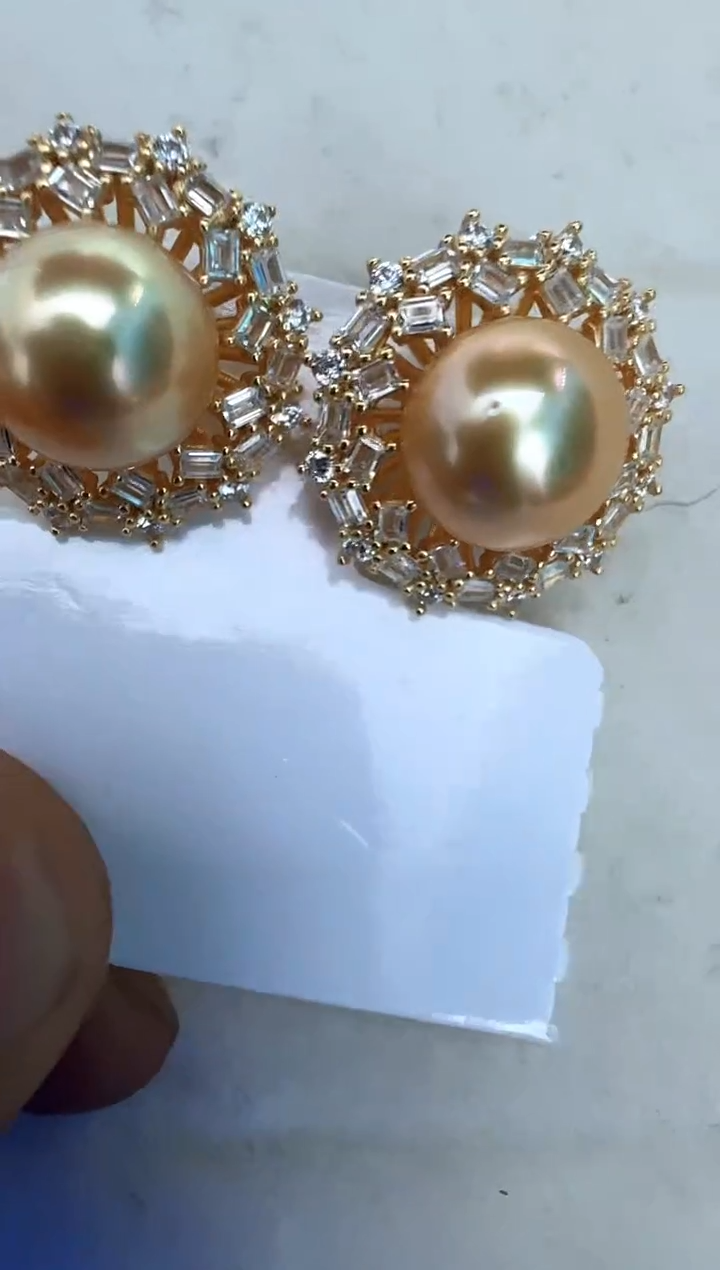 【闪购商品】海水珍珠耳饰银S925镶嵌耳钉