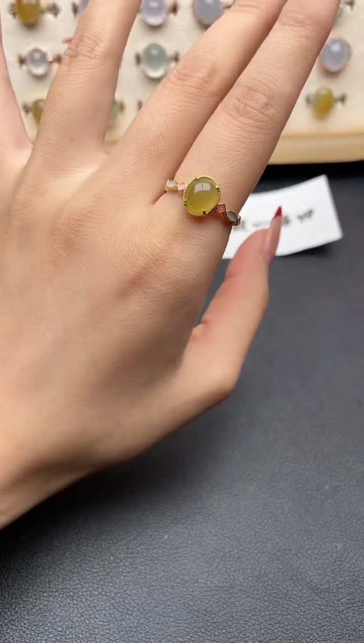 【闪购商品】翡翠戒指银S925镶嵌一物一证一礼盒