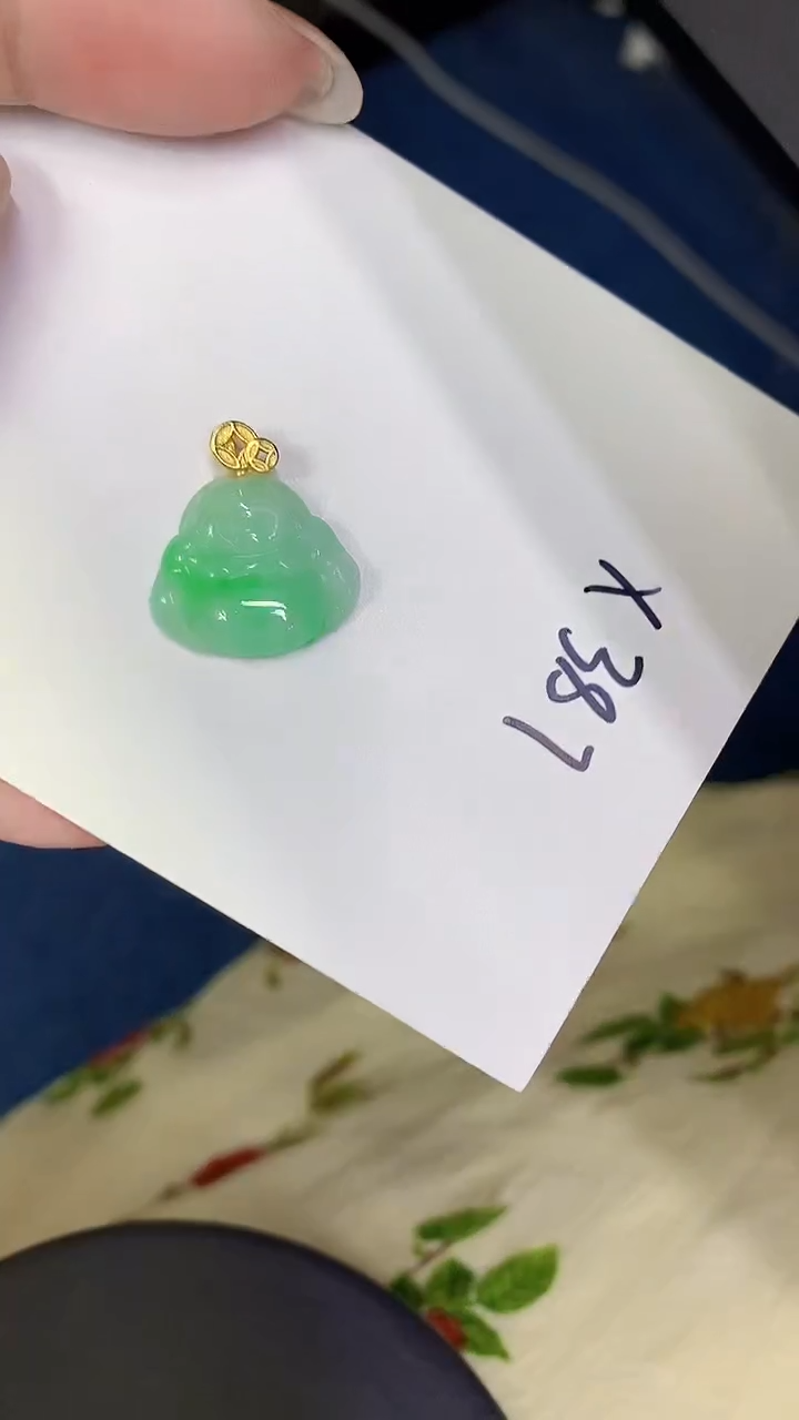 颈饰未镶嵌翡翠缅甸天然翡翠A货