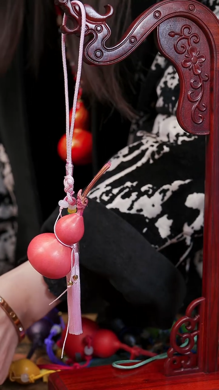 189 漆艺工艺小葫芦9.9