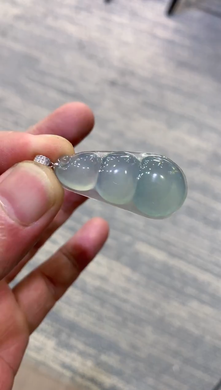 颈饰未镶嵌翡翠天然A货翡翠