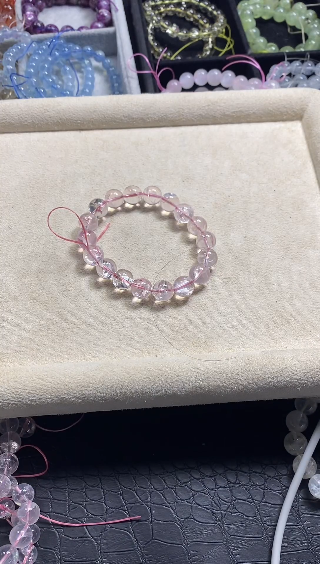 【闪购商品】水晶手链未镶嵌粉阿赛单圈