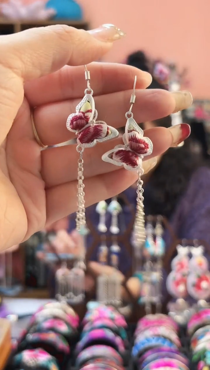 艺枝独绣手工饰品128