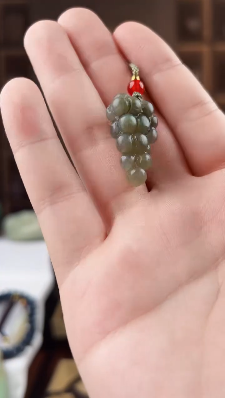 颈饰未镶嵌和田玉拍一发一，多样性发货