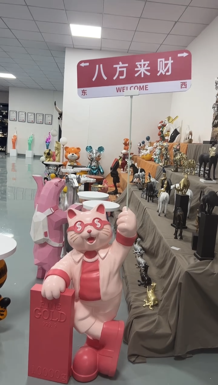 树脂招财猫路牌款落地摆件