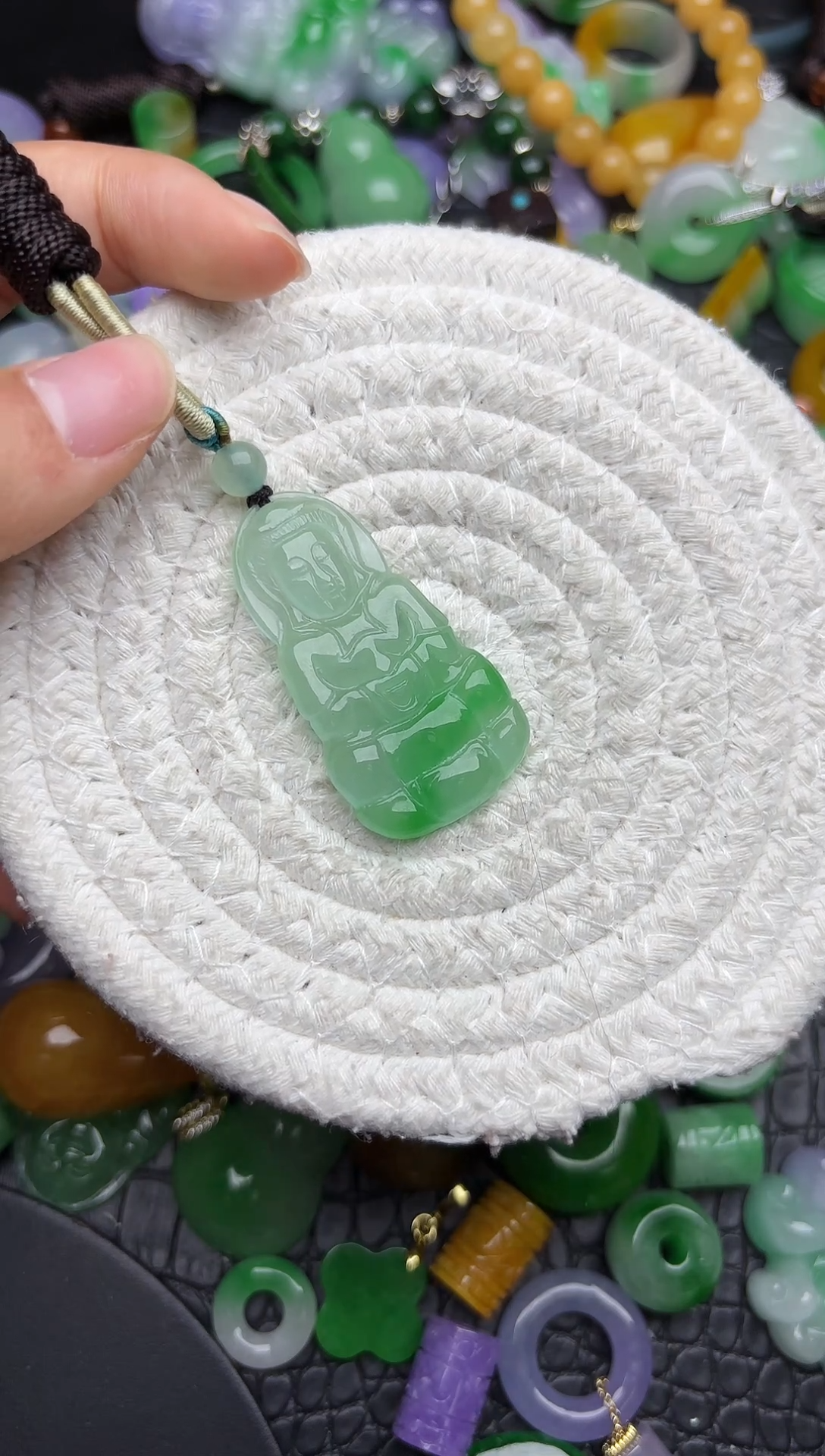 颈饰未镶嵌翡翠缅甸翡翠吊坠