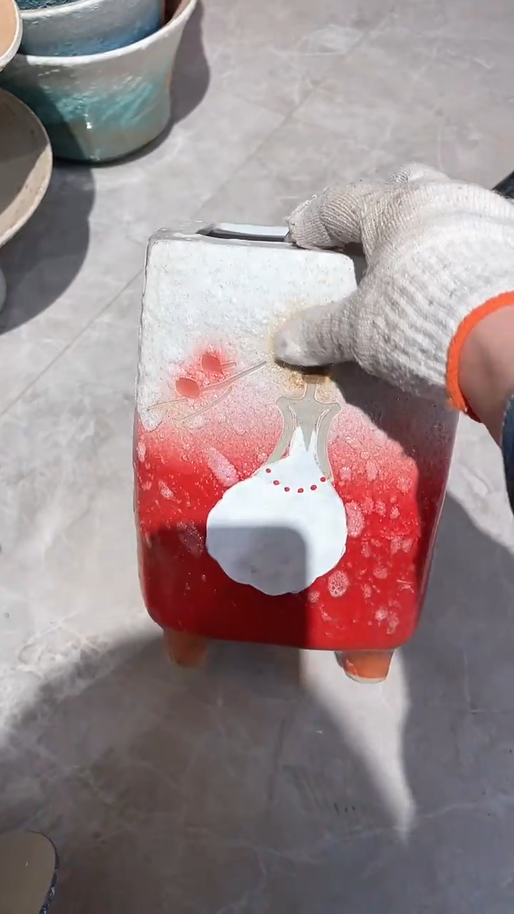 【闪购商品】摆件11-94口12高24  一个