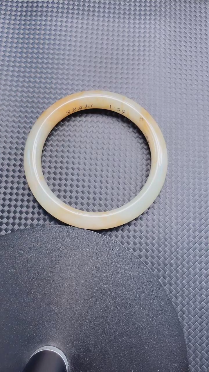 【闪购商品】和田玉手镯未镶嵌212圈口60.1