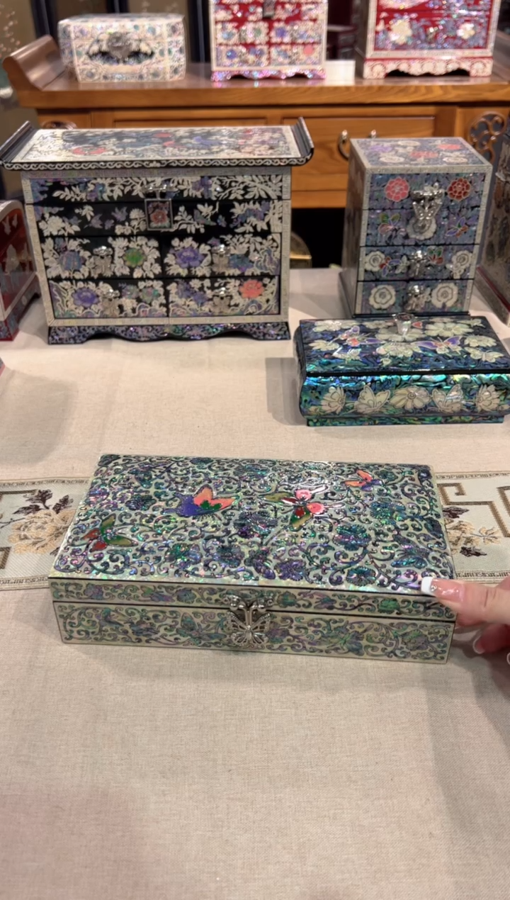 【闪购商品】蝴蝶黑金鲍·弘贝雅螺钿漆器文化馆