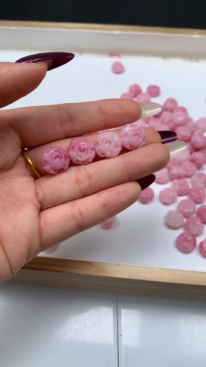 未镶嵌散珠拼合珍珠（马贝珠）E211 女皇贝牡丹花7*11mm5个6.8元