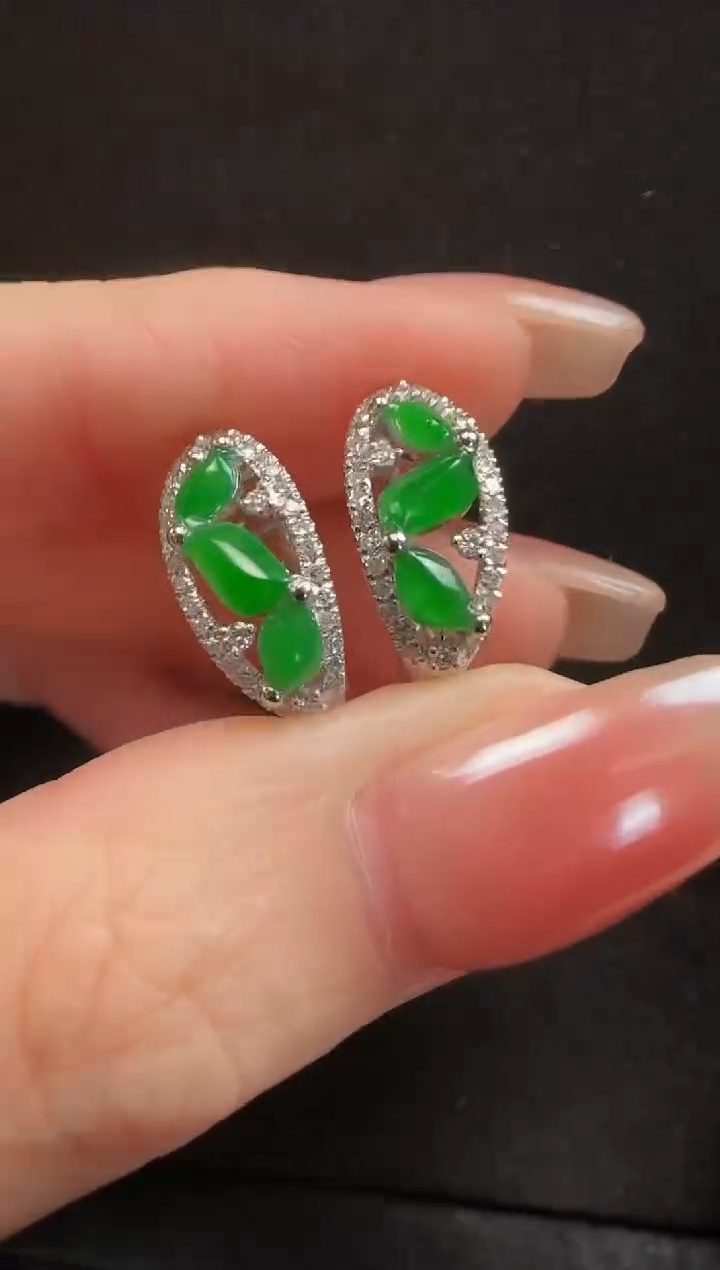 【闪购商品】翡翠耳饰18K金镶嵌514随形