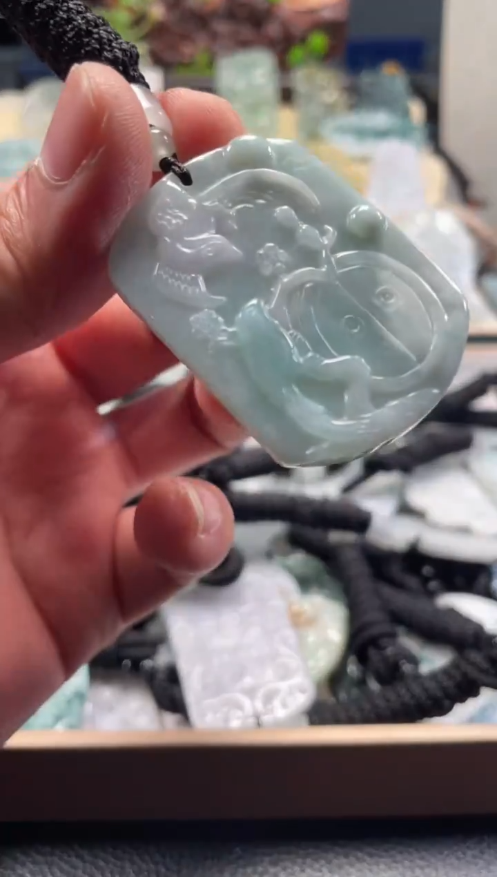 颈饰未镶嵌翡翠12/25/091