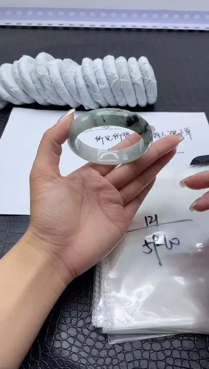 手镯所见即得所得拍啥发啥122