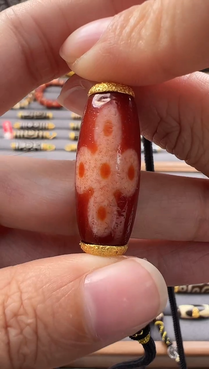 【闪购商品】玛瑙挂件18K金镶嵌吊坠