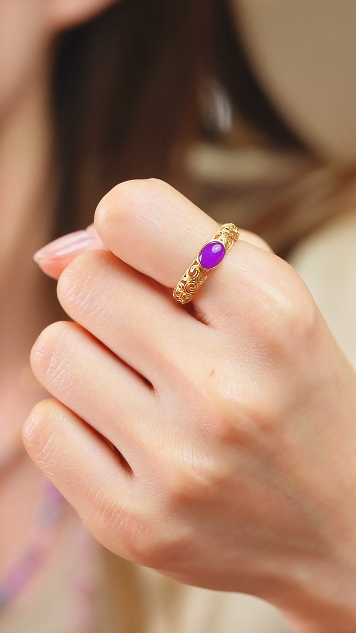 18K金镶嵌苏纪石（舒俱来）戒指76