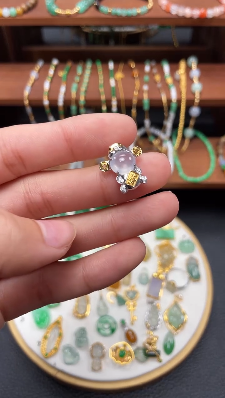 【闪购商品】翡翠吊坠(不含链)18K金镶嵌一个   JK658