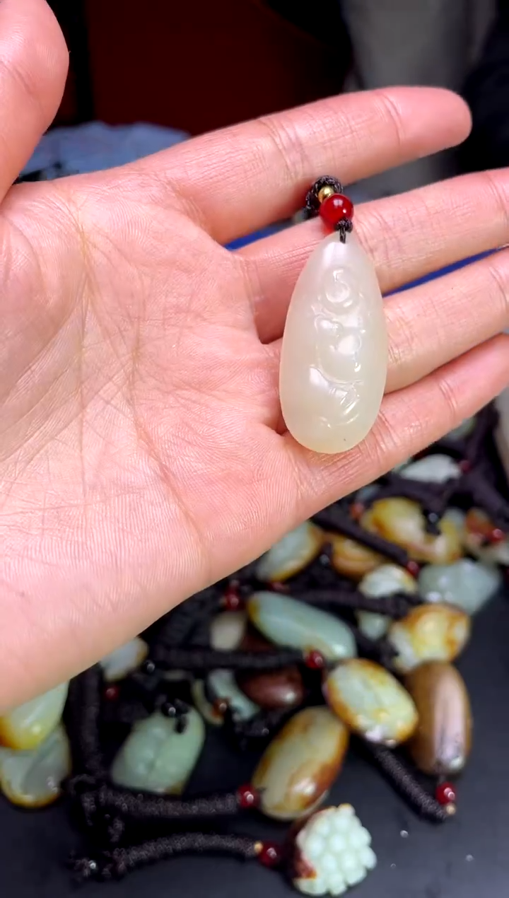 【闪购商品】和田玉颈饰未镶嵌123