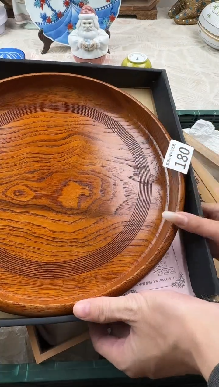 雪***?B          180