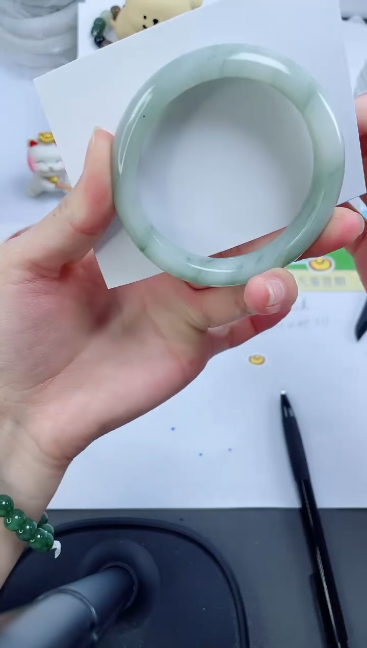 【闪购商品】石英质玉手镯未镶嵌800-54.9