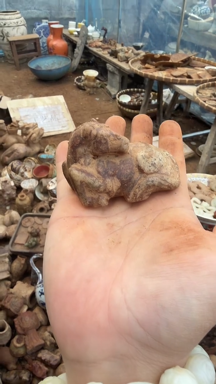 未镶嵌岫岩河磨玉（透闪石质玉）挂件 岫岩河磨玉