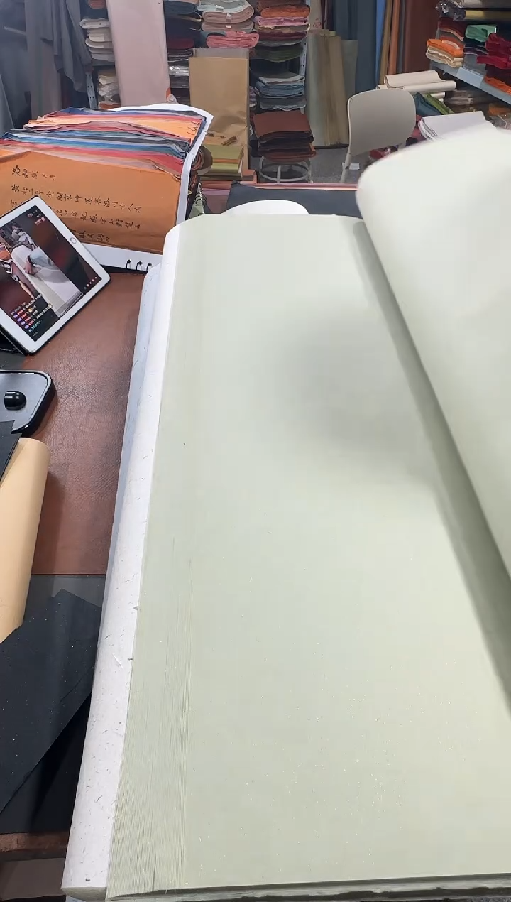 四尺50张豆绿色光板真银