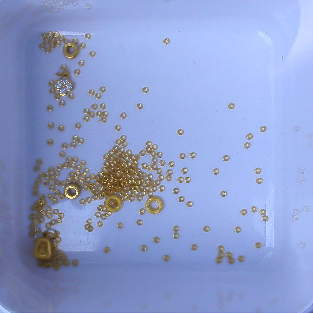 黄金足金小金 豆