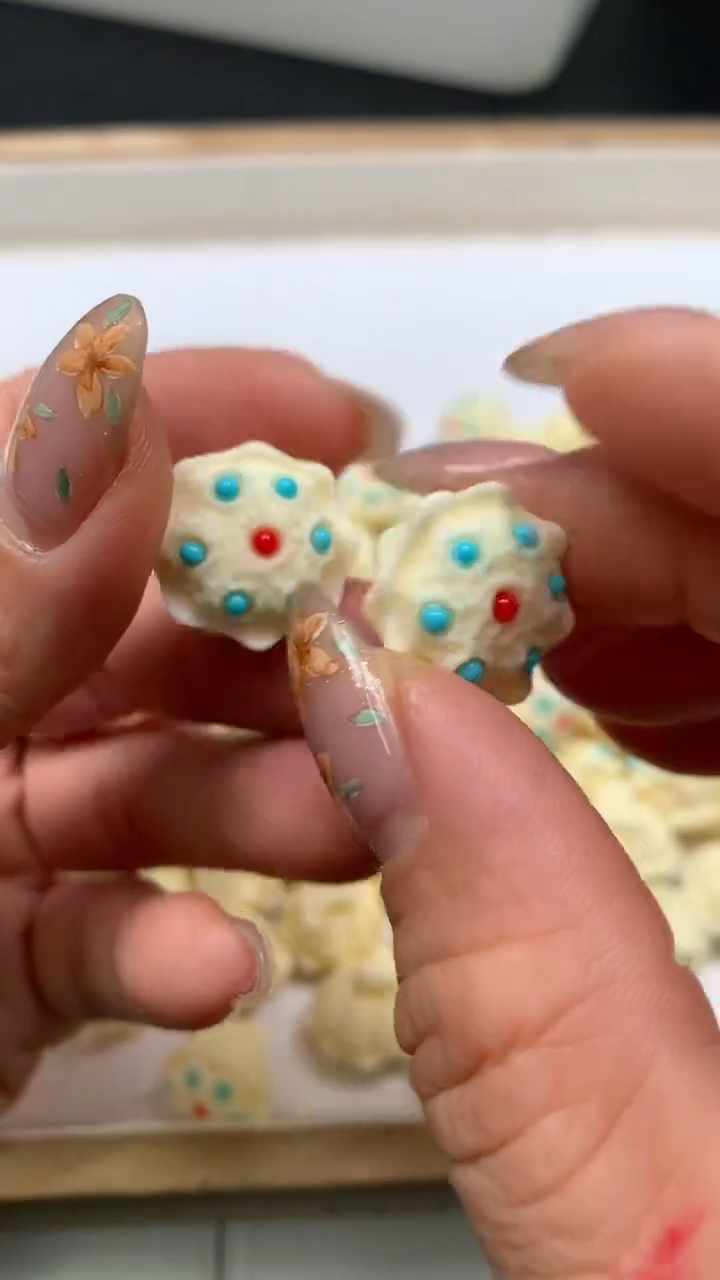 菩提散珠E877 牙牙果 莲蓬 18*18mm 1个5元