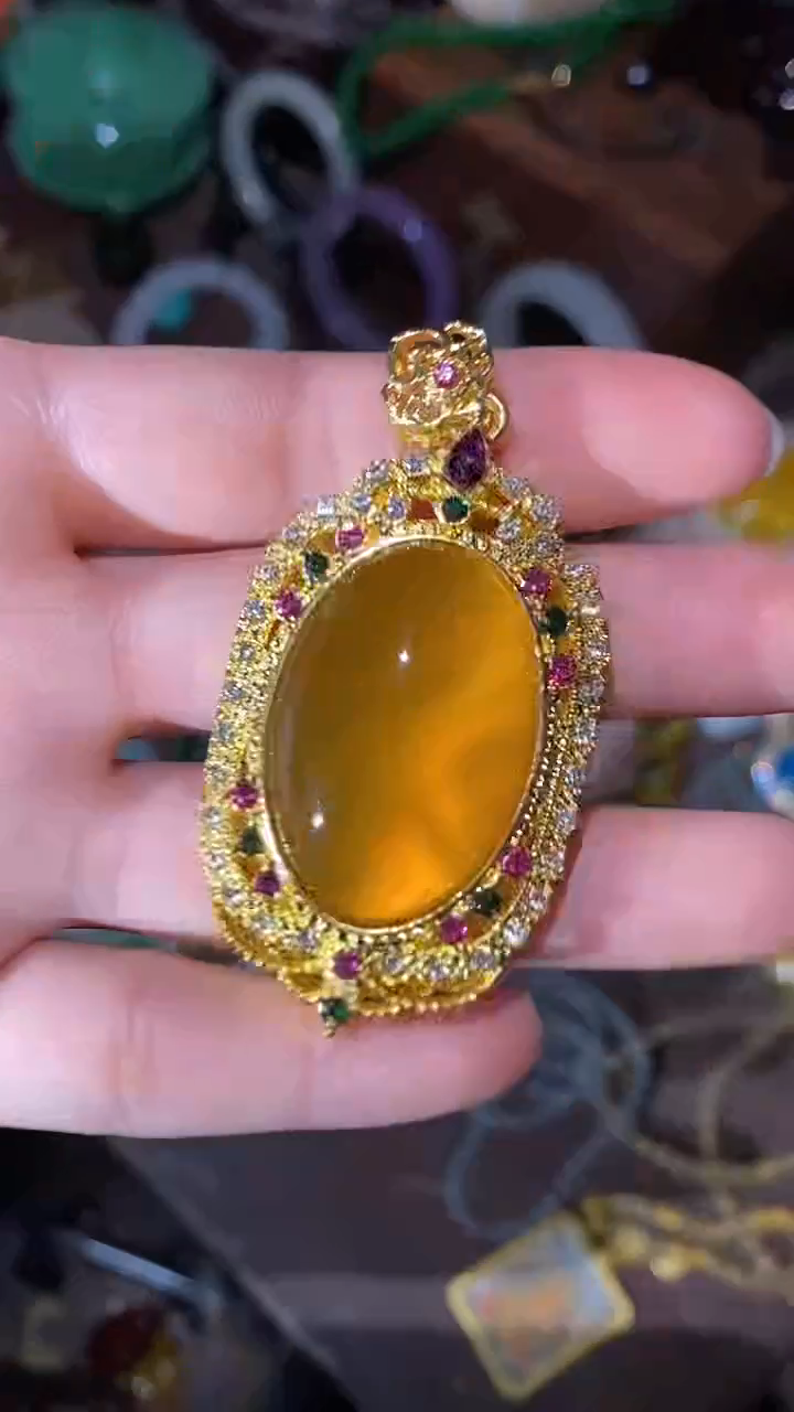 翡翠未镶嵌颈饰永玉阁精品专属摆件