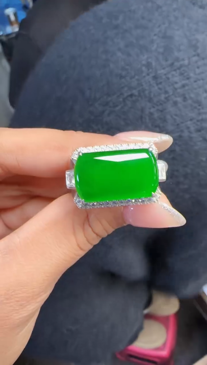 未镶嵌定制翡翠翡翠戒指83