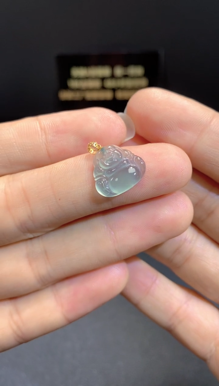翡翠未镶嵌颈饰翡翠吊坠